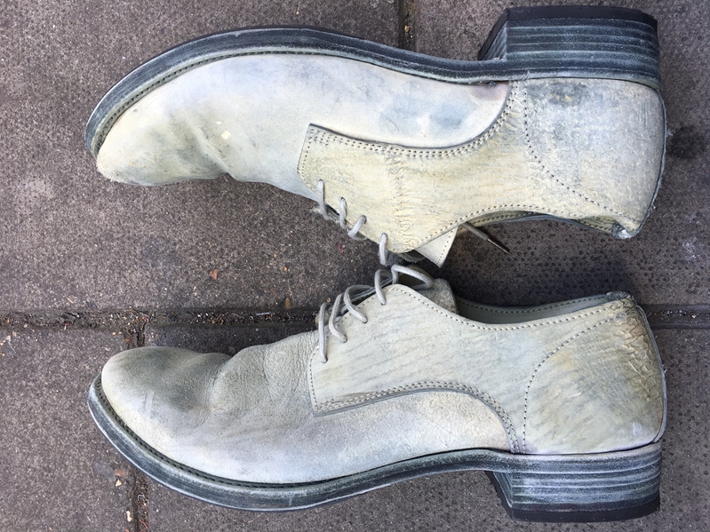 Simone Cecchetto  White/Grey Distressed Leather Lace Up Shoes {A1923} - The Loft, London